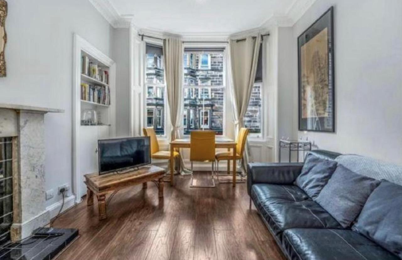 Spacious & Comfortable 3 Bedroom Apartment - Near City Centre - Free Parking Available - Sleeps Up To 5 Guests Εδιμβούργο Εξωτερικό φωτογραφία